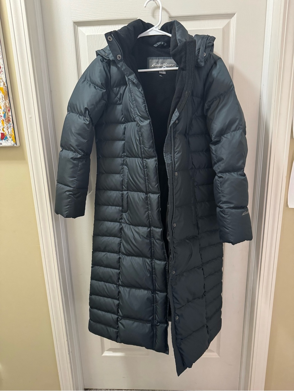 Eddie Bauer Womens Lodge
Down Duffle Coat Puffer Parka
Size SP - Picture 3 of 14